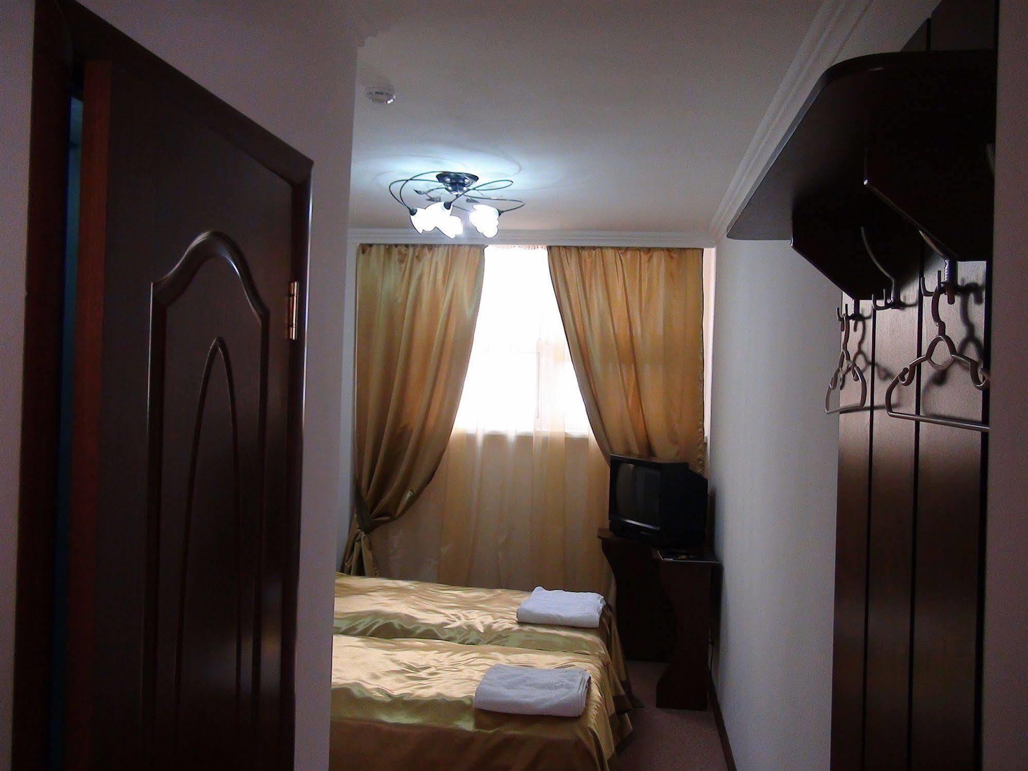 Bayterek Hotel Astana Eksteriør bilde